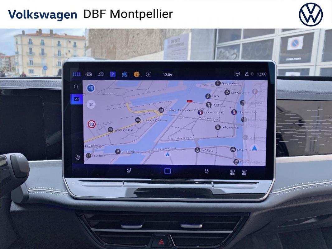 Volkswagen Passat - NOUVELLE 1.5 ETSI 150CH DSG7 ELEG